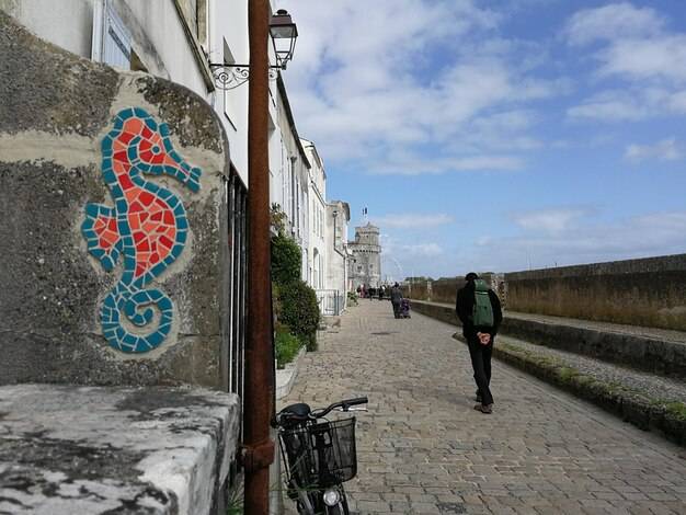 Jak zmienia się postrzeganie graffiti w Polsce?